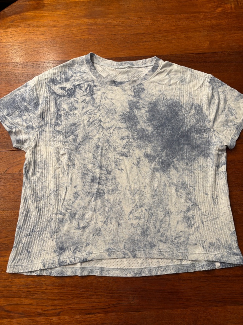 lululemon athletica Women's Gray-Blue Tie-Dye Short Sleeve Tee